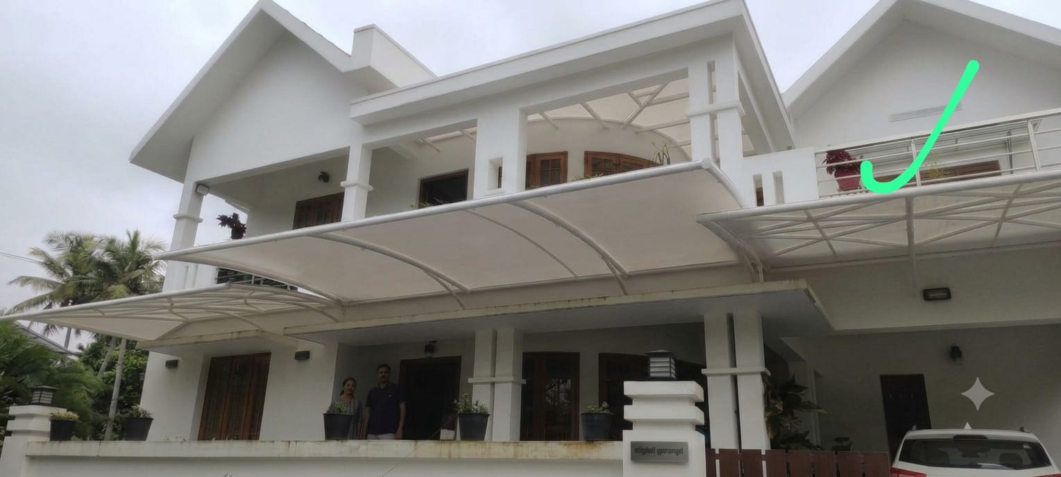 Roofing shade